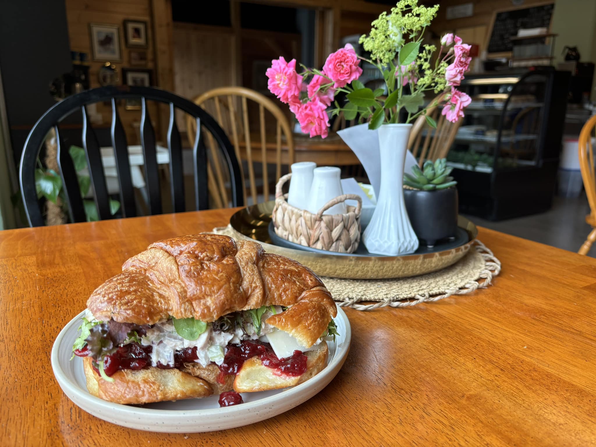 Photo of a bagel sandwich