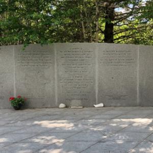Photo of the Swiss Air Memorial Site in Bayswater