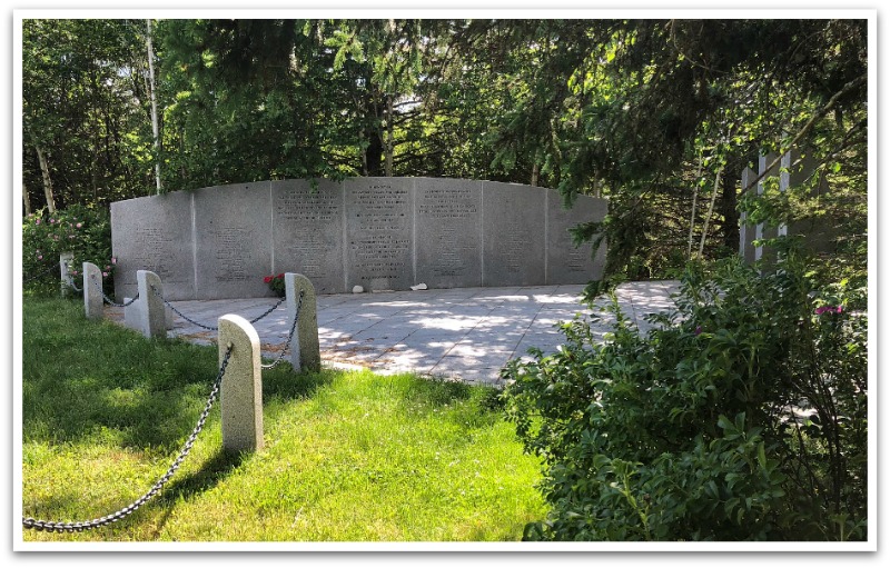 Granite wall with names of those who perished in Swiss Air flight 111.